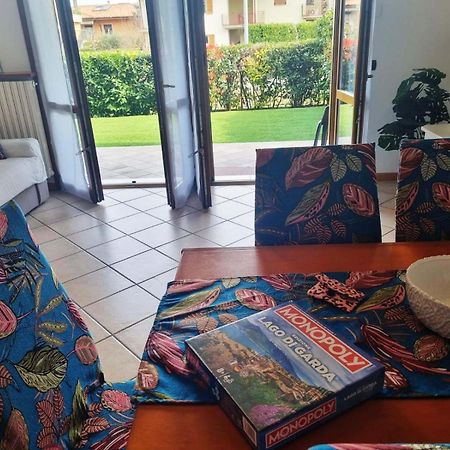 Apartamento Luminoso Trilocale Con Piscina E Giardino Privato Desenzano del Garda Exterior foto